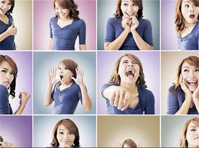 12  حرکت بدن که جذابیت‌ شما را کم خواهد کرد؛ راز زبان بدن