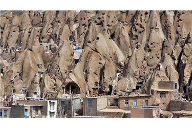 چرا و چگونه به روستای کندوان برویم + راهنمای سفر