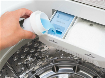 نرم‌کننده‌های لباس چه‌کاری انجام می‌دهند و بهترین روش استفاده از آن‌ها چیست؟