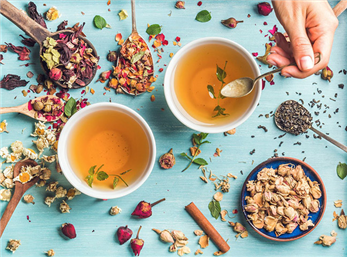 7 دمنوش مفید که در فصل پاییز باید نوشیده شود