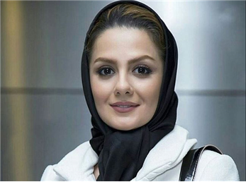 بیتا سحر خیز ، بازیگر نقش ملکا در ماه و پلنگ