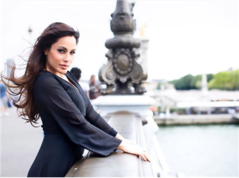 رامانا سیاحی بدل ایرانی آنجلینا جولی