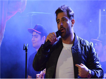 کنسرت رضا گلزار در لس انجلس  چطور گذشت ؟