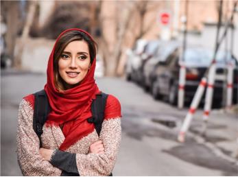 گفتگو با صدف بیوتی