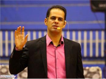 سه سال محرومیت برای گزارشگر جنجالی فوتبال