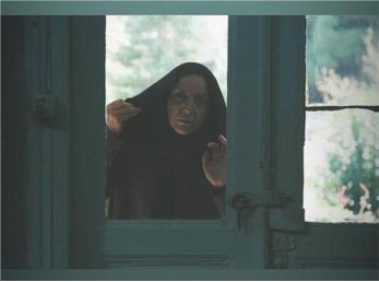 بیوگرافی نسرین بابایی بازیگر نقش میانسالی وارش