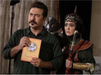 ساخت سلفی با رستم به کجا رسید؟! + تصویر