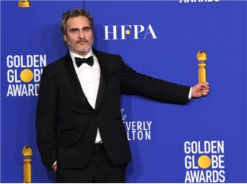 1917 برنده جایزه بهترین فیلم گلدن گلوب شد