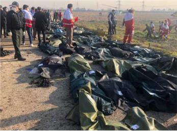 فیلم بازکردن جعبه سیاه هواپیمای بویینگ 737