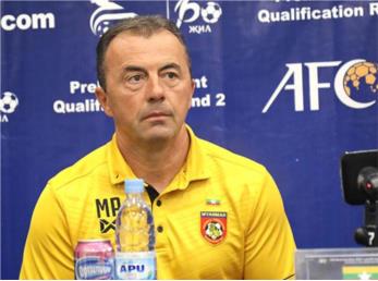 رادولوویچ: من برای فوتبال به ایران آمده‌ام