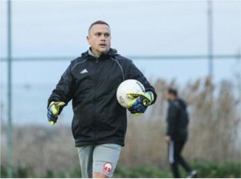 مربی دروازه بانان تراکتور از رومانی آمد