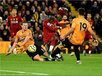 پیروزی لیورپول در خانه غول‌کش با گل فیرمینو