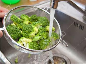 بهترین روش شستن کلم بروکلی