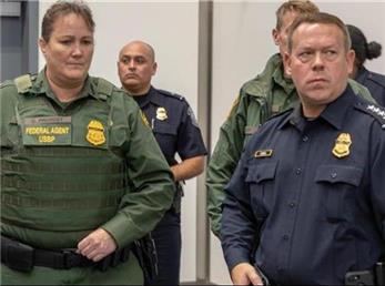 دستور بازداشت و بازجویی ایرانی‌تباران توسط اداره مرزبانی آمریکا