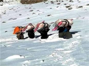 یک کولبر سقزی به دلیل سرما جان خود را از دست داد