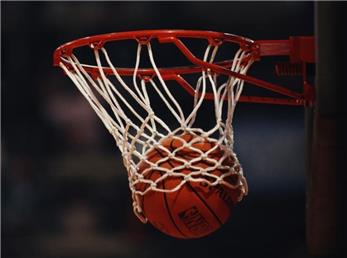 پرتاب های باورنکردنی بسکتبال