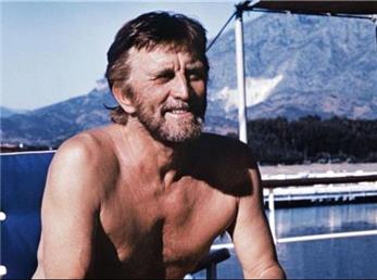 درگذشت کرک داگلاس، بازیگر مشهور هالیوود در سن ۱۰۳ سالگی