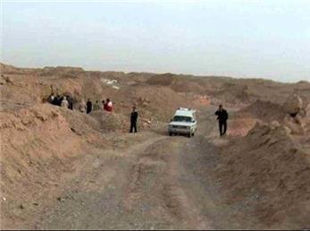 سگ های ولگرد پسر بچه 8 ساله ای را در میبید دریدند