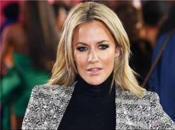 خودکشی کارولین فلک، مجری مشهور بریتانیایی