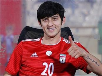 سردار آزمون اولین عکس مشترک با همسرش را منتشر کرد