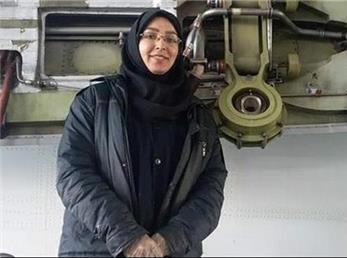 تنها بانوی مکانیک هواپیما در ایران را بشناسید