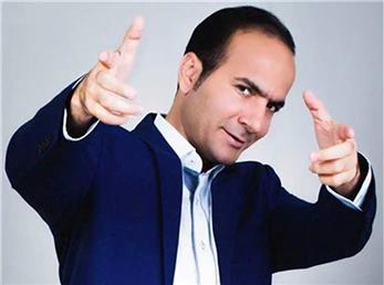 طنز جدید حسن ریوندی. دو زانوی ادب در سفره افطار