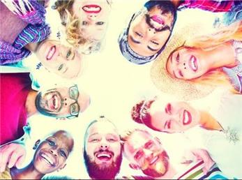 چگونه افراد خوش‌فکر را جذب کنیم تا از آنها الهام بگیریم