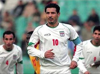 علی دایی برترین مهاجم آسیا شد+ عکس