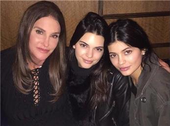 نظر کایلی و کندال جنر درباره تغییر جنیست پدرشان