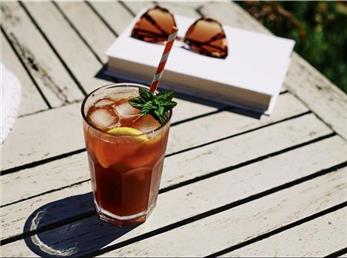 سالم‌ترین غذاها برای خنک کردن بدن در روزهای گرم