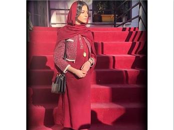 بیوگرافی کامل پردیس پور عابدینی/ بازیگر نقش راضیه (مانلی) در سریال آقازاده را بیشتر بشناسید