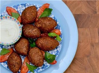 طرز تهیه کبه گوشت و بلغور؛ طعمی دلپذیر از خاورمیانه