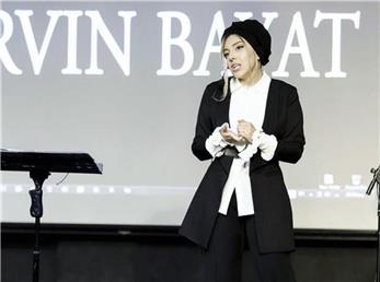 مد گردی با همسر رضا قوچان نژاد؛ استایل جذاب همسر لژیونر