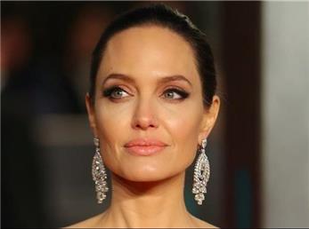 ستاره هایی که هرویین را ترک کردند؛ افراد معروفی که معتاد به هرویین بودند!