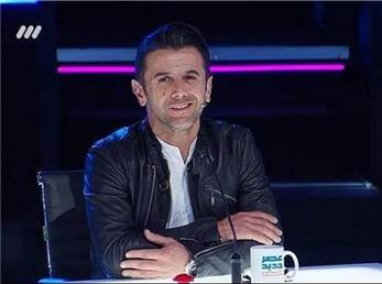 امین حیایی درباه داوری برنامه عصر جدید چه می گوید؟ / سه بار پیشنهاد مجری شدن در تلویزیون را رد کرد / توصیه حیایی به پسرش دارا