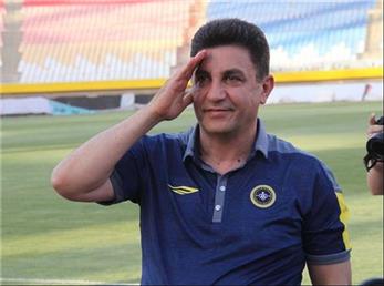 خداحافظی قلعه‌نویی از سپاهان: امیدوارم روزی دروغ ها برملا شود