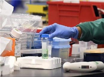 اولین واکسنِ کرونا در جهان ساخته شد