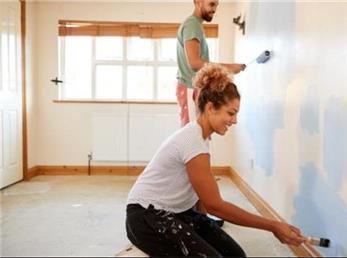 5 رنگ مناسب دیوار برای خانه‌های کوچک