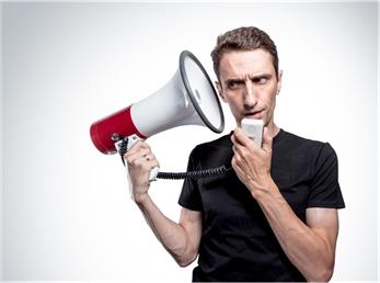 صحبت کردن با خود نشانه باهوشی است یا دیوانگی؟