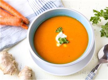 طرز تهیه سوپ زنجبیل؛ یک غذای مفید برای تقویت سیستم ایمنی بدن