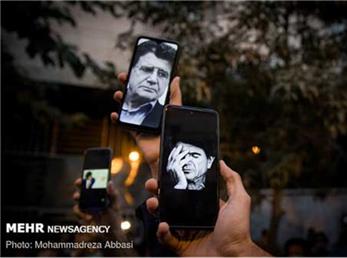 همایون شجریان: ایستادن در کنار تابوت وی مانند ایستادن در بارگاه مولاناست