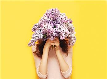 عطری که زنان را 7 سال جوان‌تر نشان می دهد