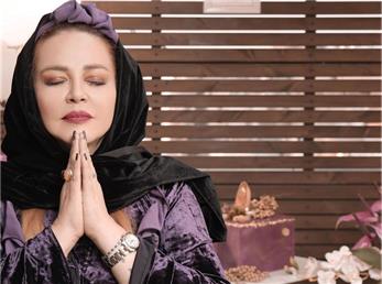 تصاویری از جشن‌های تولد 47 سالگی بهاره رهنما در کنار همسر و دخترش