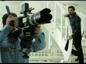 پشت صحنه آقازاده؛ نشان دادن عکس های خصوصی راضیه به حامد