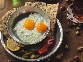 بررسی ظروفِ فلزی در جذبِ فلزات به بدن