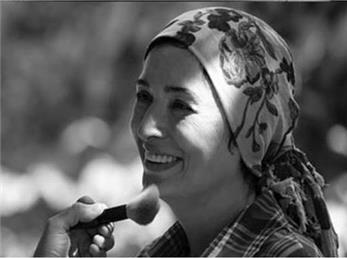 گریم متفاوت آتنه فقیه نصیری در 