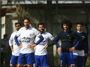 درگیری و تنش دیروز در تمرین آبی‌ها