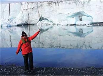 سحر دهنوی، زن ایرانی که دو ماه در قطب جنوب زندگی کرد