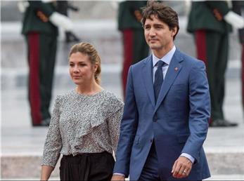 راز جوراب های رنگی و خاص آقای نخست وزیر