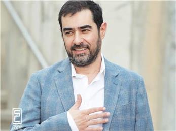 ویدیو ژست گرفتن‌های شهاب حسینی در مقابل دوربین عکاسان